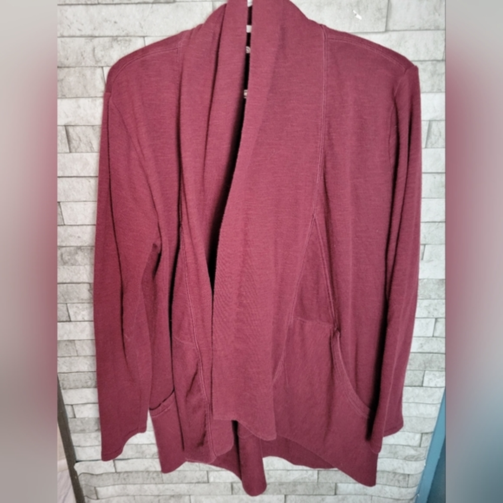 The North Face women's cardigan sweater size Large maroon